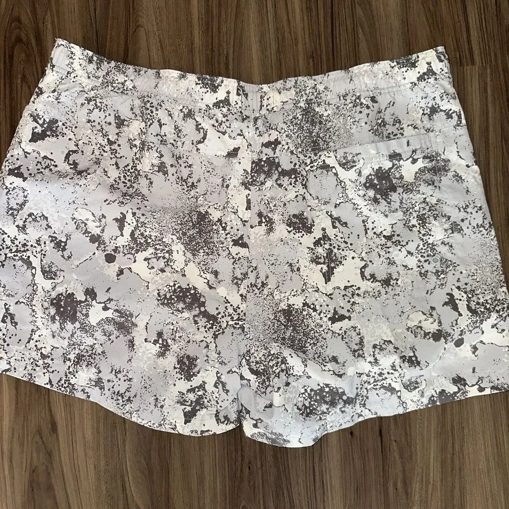 NEW The North Face Men's Shorts Action 2.0 Size‎ XXL